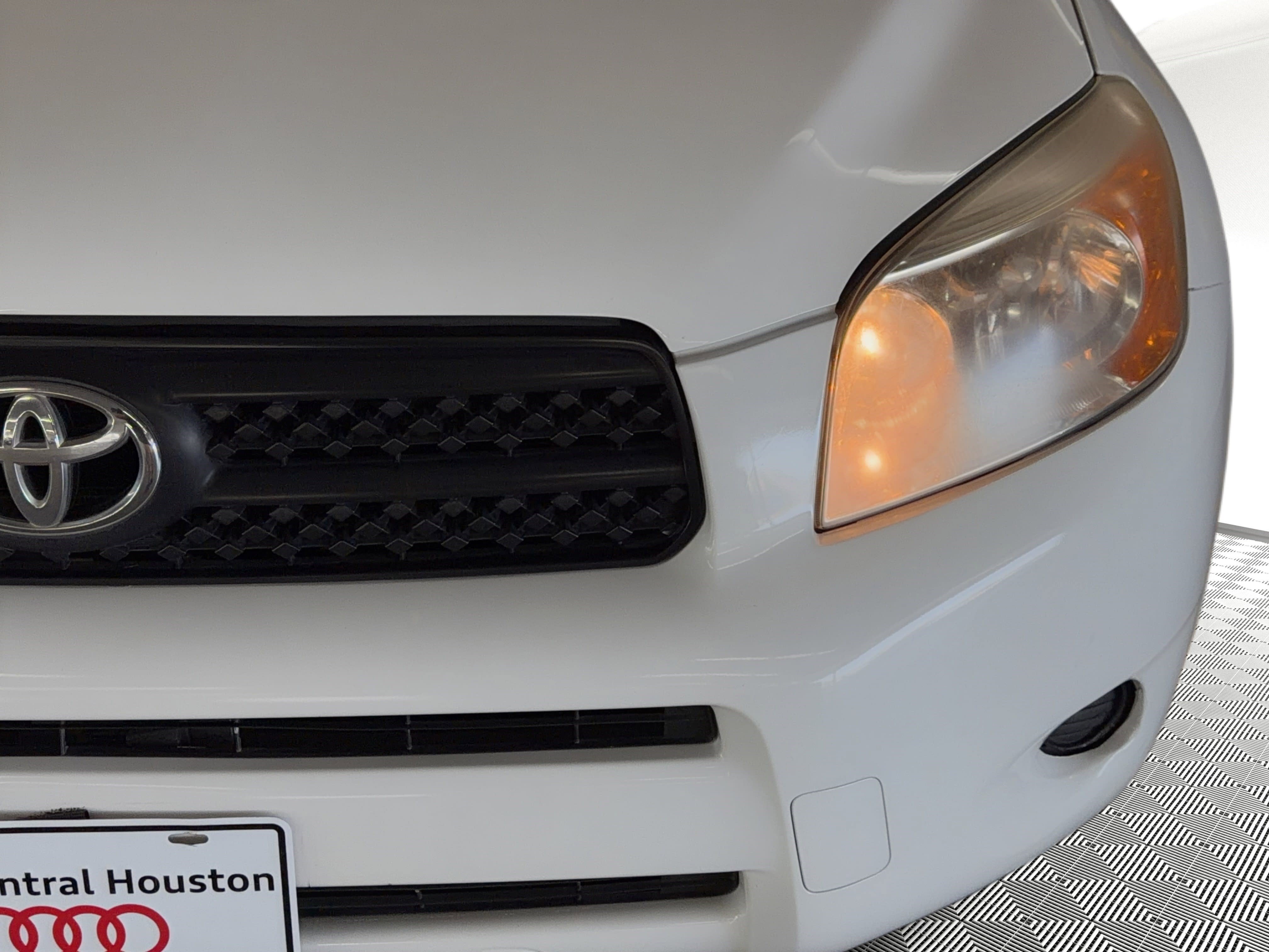 Used 2008 Toyota RAV4 2WD image 11