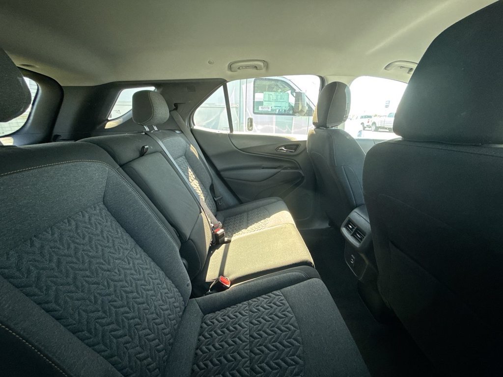 Used 2022 Chevrolet Equinox LT FWD image 11