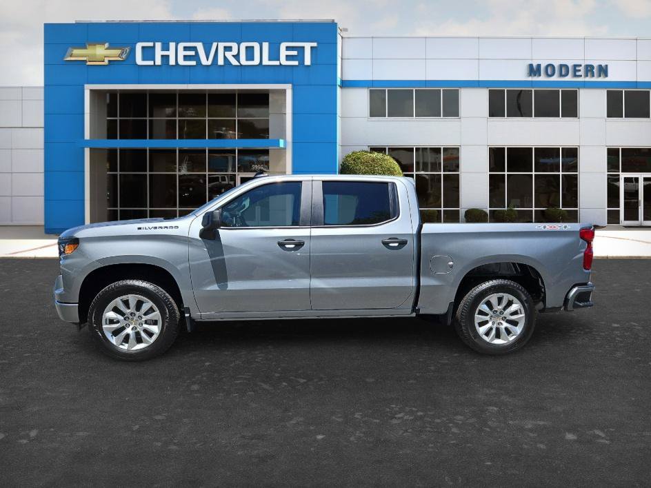 New 2026 Chevrolet Silverado 1500 Custom AWD/4WD image 2