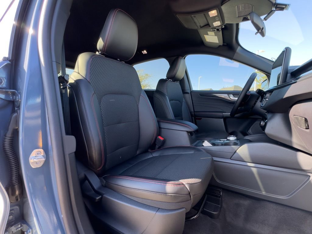 New 2026 Ford Escape ST-Line Select w/ Equipment Group 401A image 59