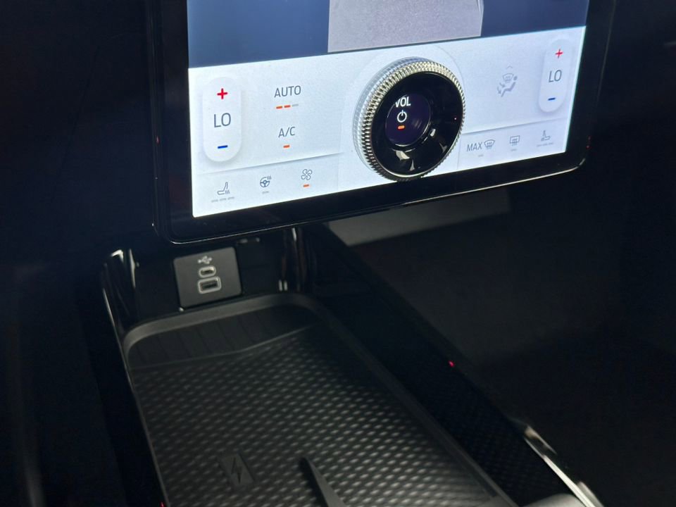 New 2025 Ford Mustang Mach-E Premium w/ Sport Appearance Package RWD image 31