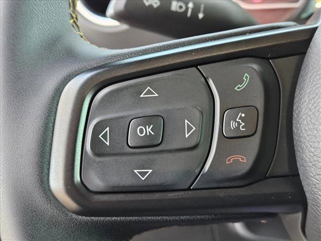 Used 2025 Jeep Gladiator Sport image 14