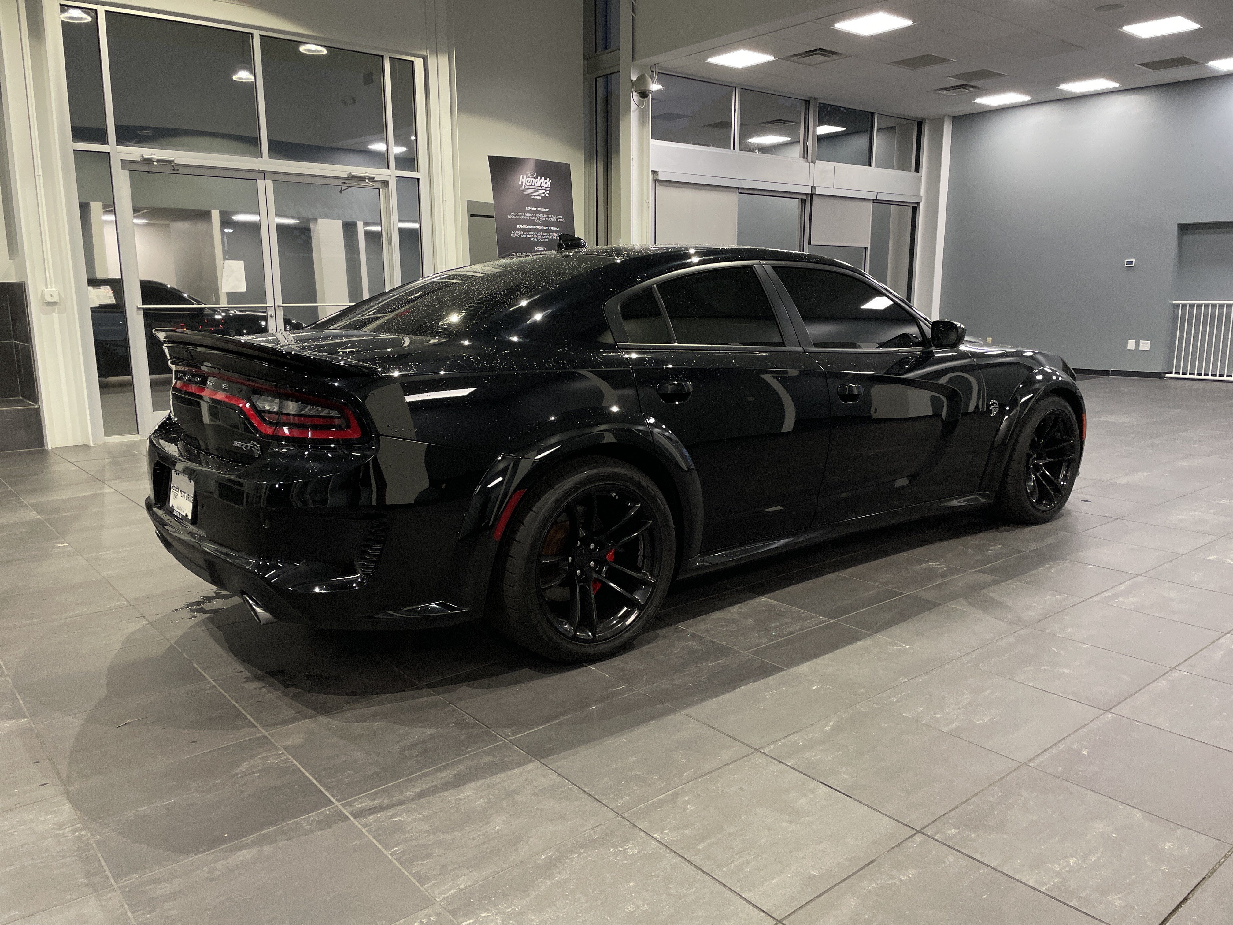 Used 2021 Dodge Charger SRT Hellcat w/ Harman/Kardon Audio Group RWD image 16