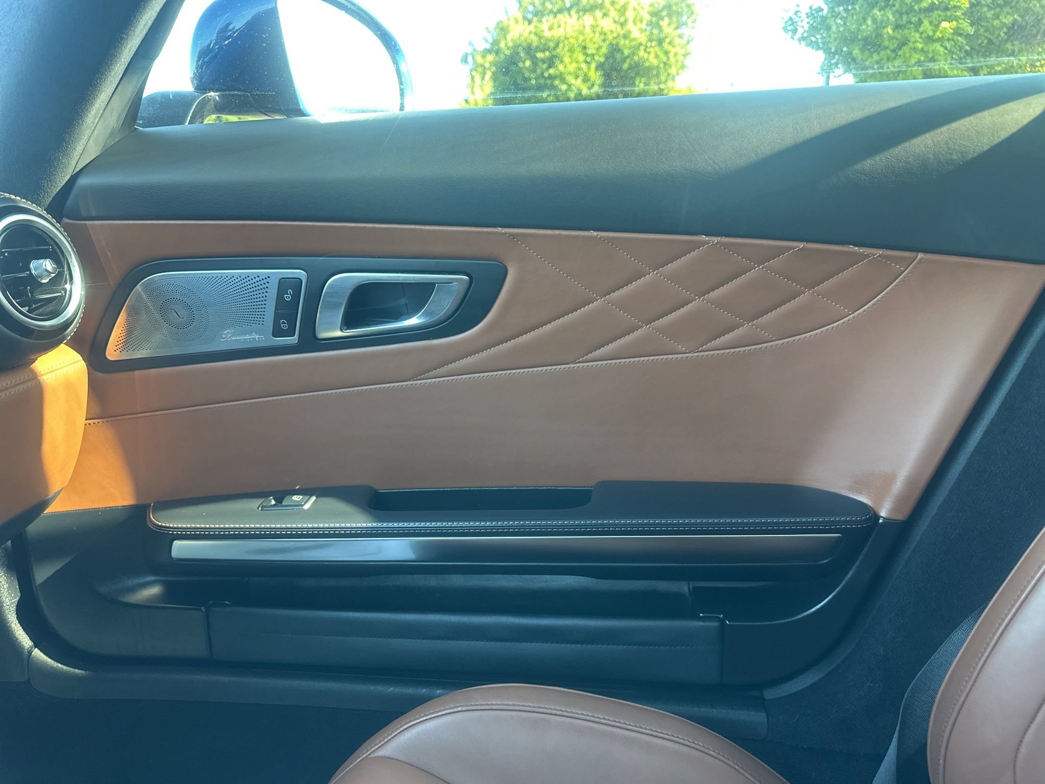 Used 2016 Mercedes-Benz AMG GT S image 26