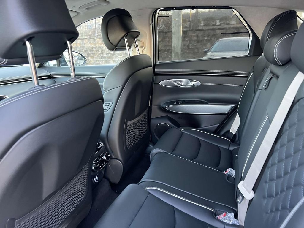 New 2025 Genesis Electrified GV70 Advanced w/ Prestige Package image 9