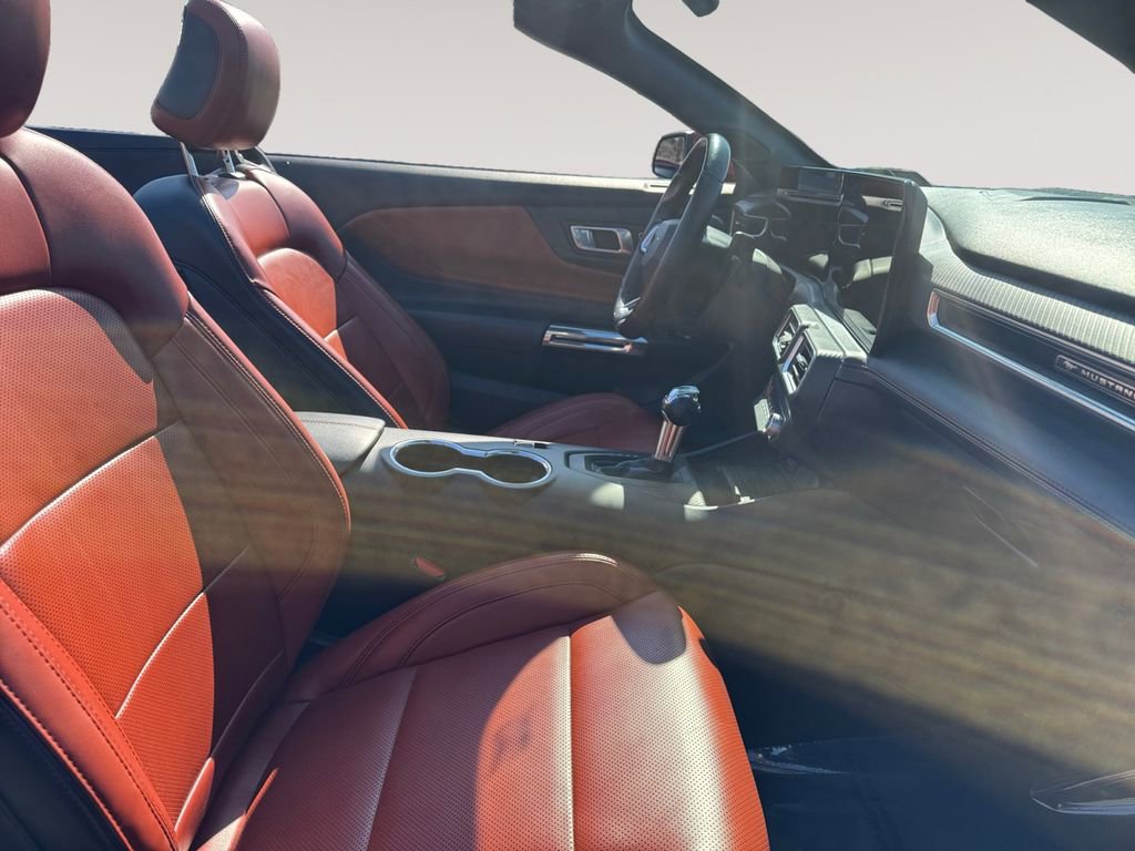 Used 2024 Ford Mustang Premium image 15