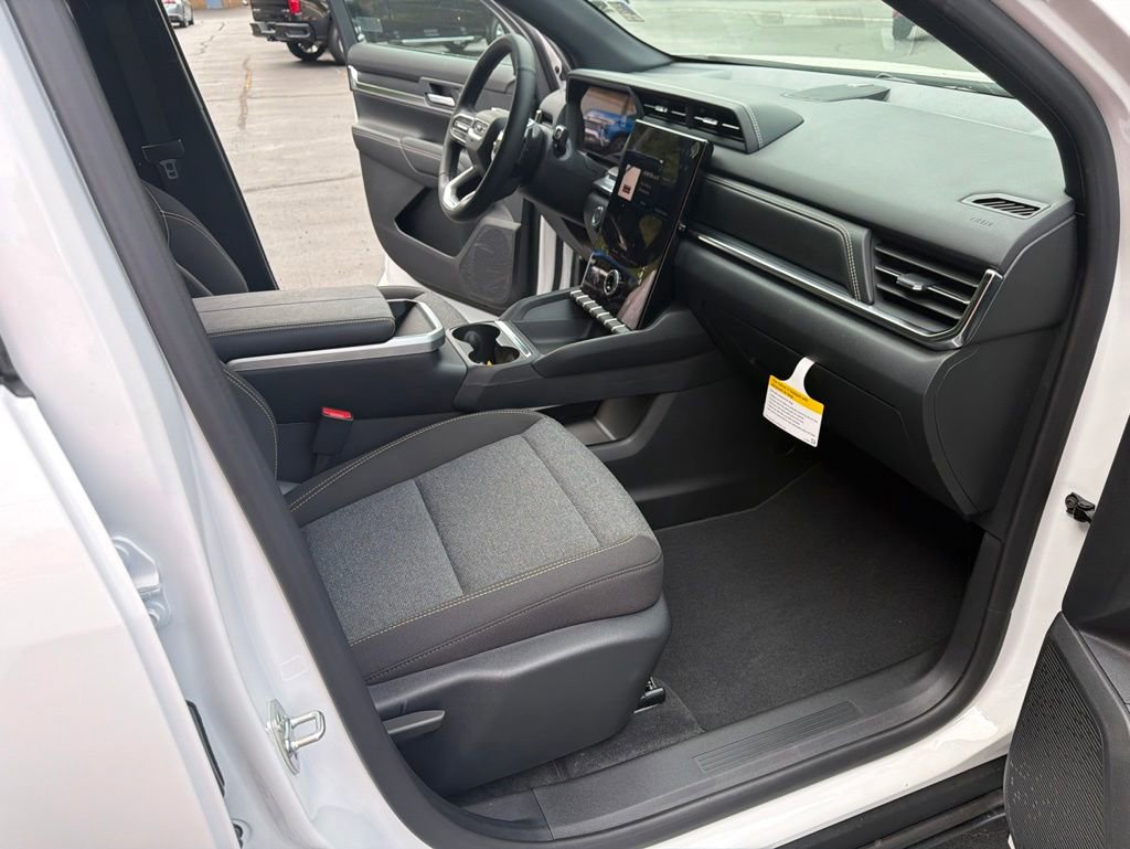 New 2026 GMC Terrain Elevation FWD image 14