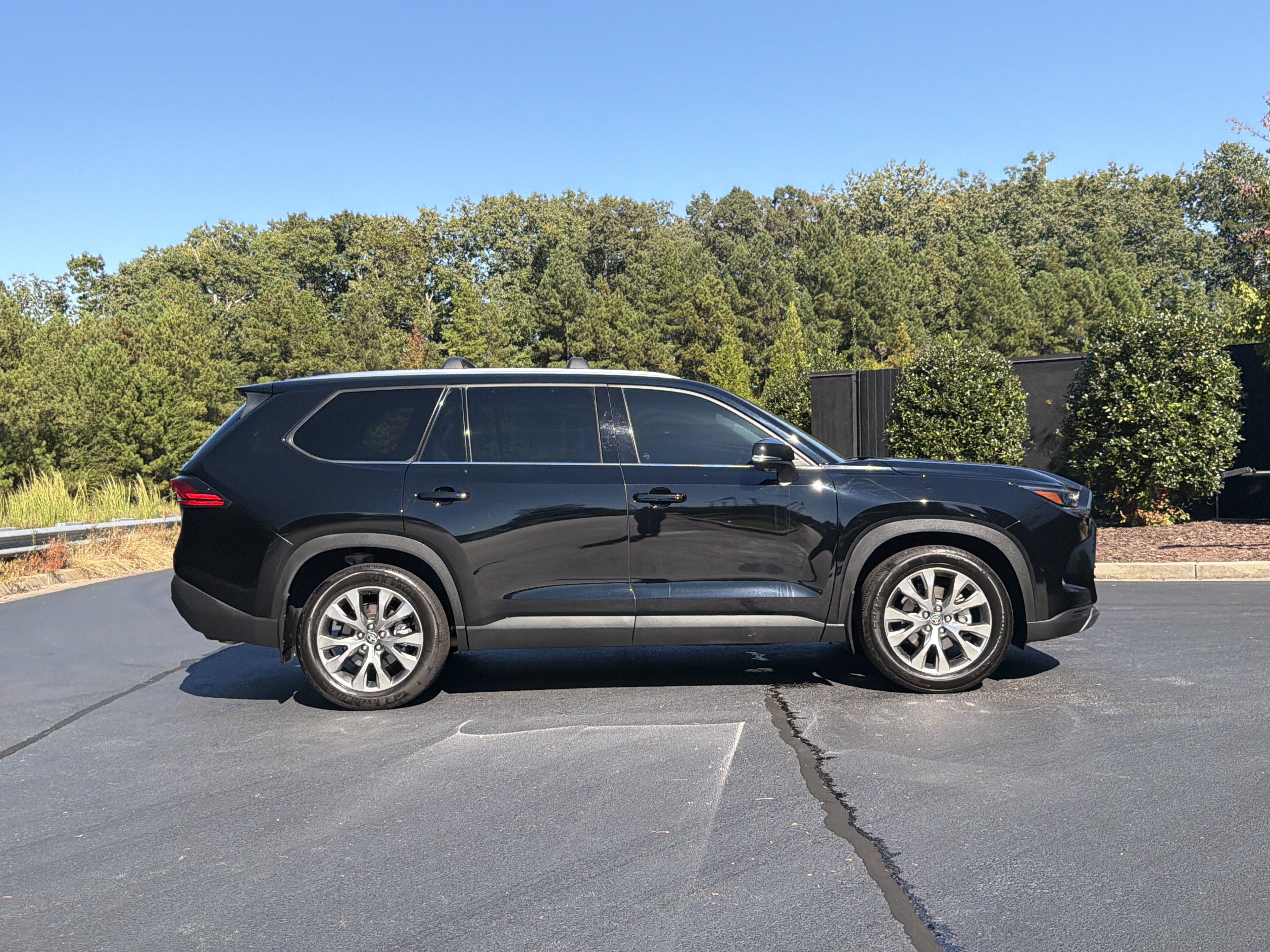 Used 2024 Toyota Grand Highlander FWD image 5