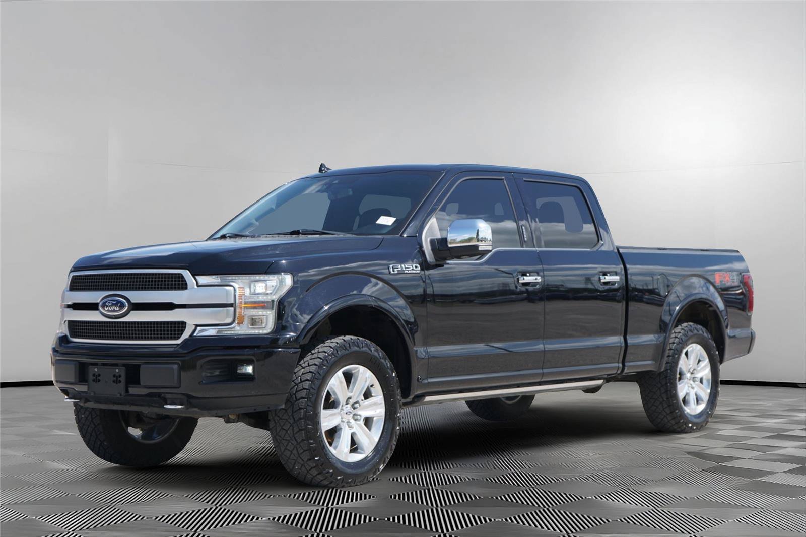 Used 2018 Ford F150 Platinum w/ Equipment Group 701A Luxury AWD/4WD image 8