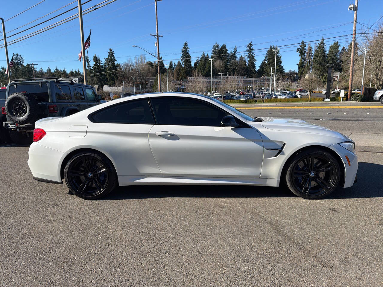 Used 2015 BMW M4 Coupe image 12