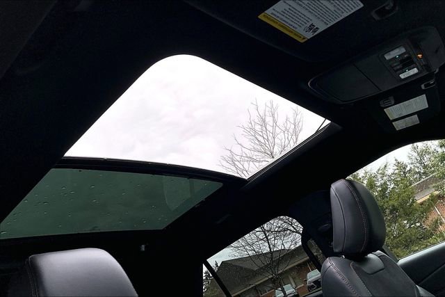 Used 2025 Ford Explorer ST w/ Sun And Sound Package image 30