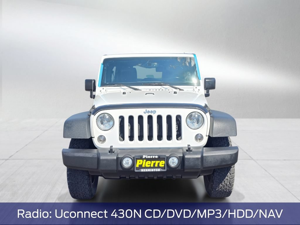 Used 2015 Jeep Wrangler Unlimited Rubicon w/ Max Tow Package AWD/4WD image 7