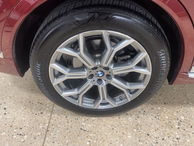Used 2025 BMW X7 xDrive40i image 38