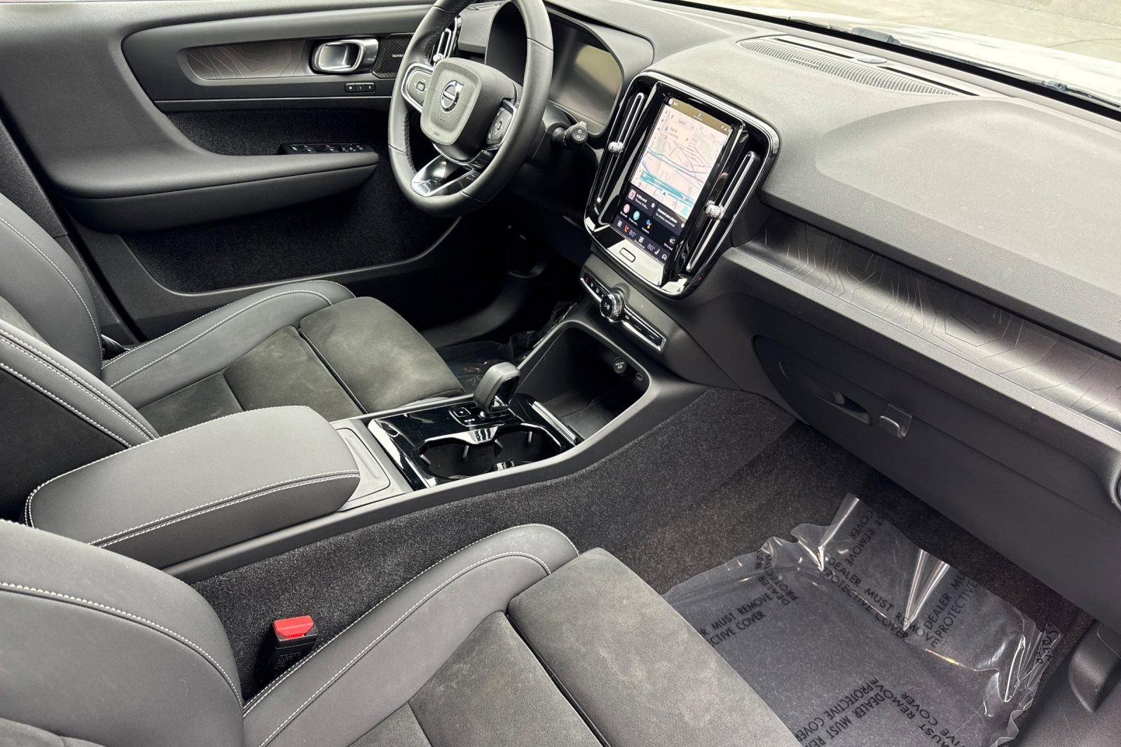 Certified 2023 Volvo XC40 Recharge Ultimate w/ Protection Package Premier AWD/4WD image 19