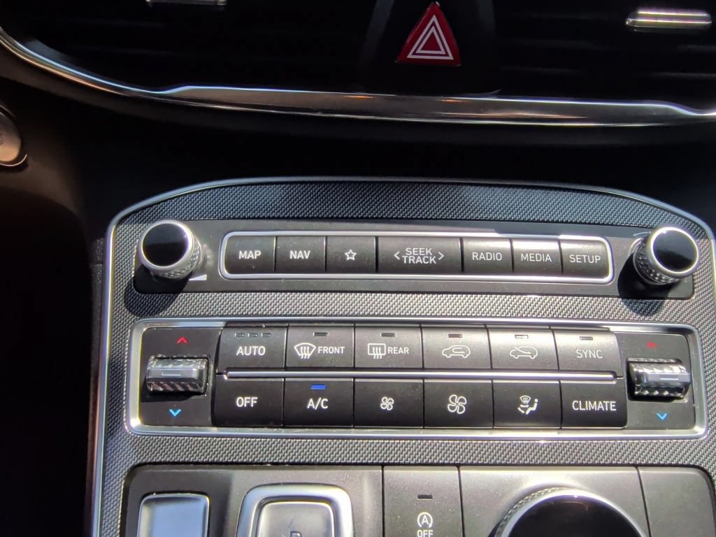 Used 2023 Hyundai Santa Fe SEL w/ Cargo Package FWD image 26