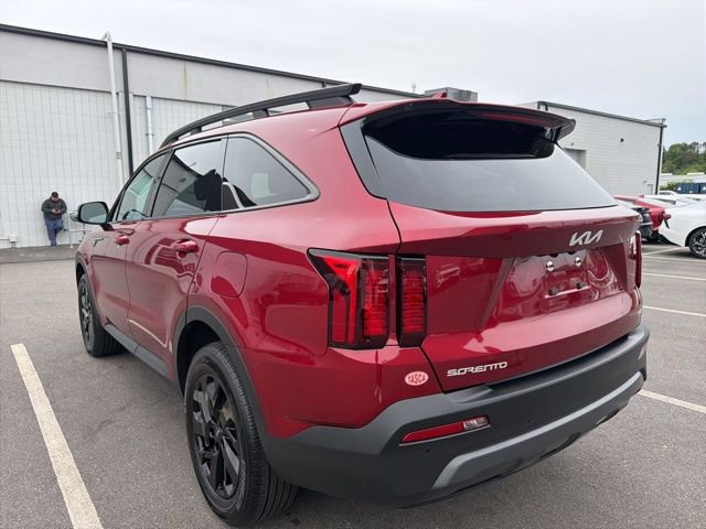 Used 2023 Kia Sorento S AWD/4WD image 4
