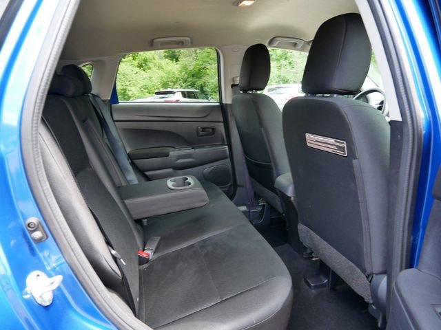 Used 2015 Mitsubishi Outlander Sport ES AWD/4WD image 9