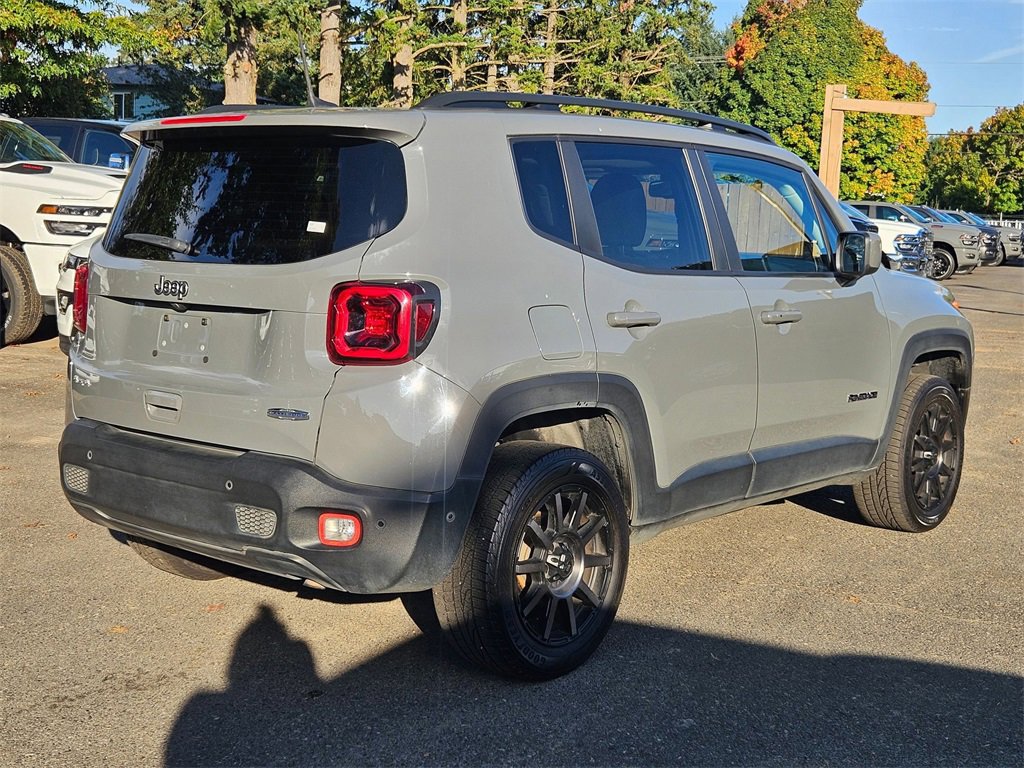 Certified 2021 Jeep Renegade Latitude w/ Luxury Group I image 7