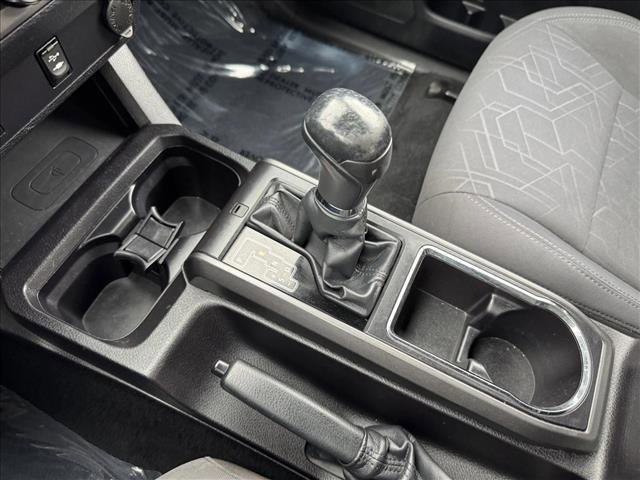 Used 2016 Toyota Tacoma TRD Off-Road w/ Towing Package image 16