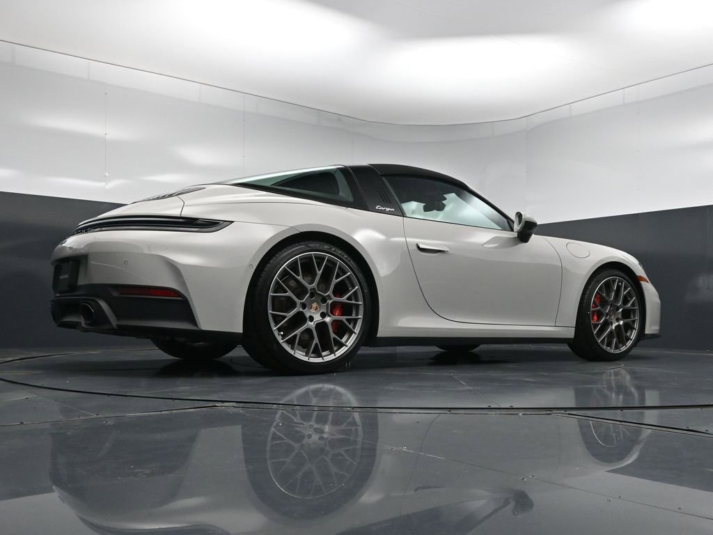 Certified 2026 Porsche 911 Targa 4S AWD/4WD image 25