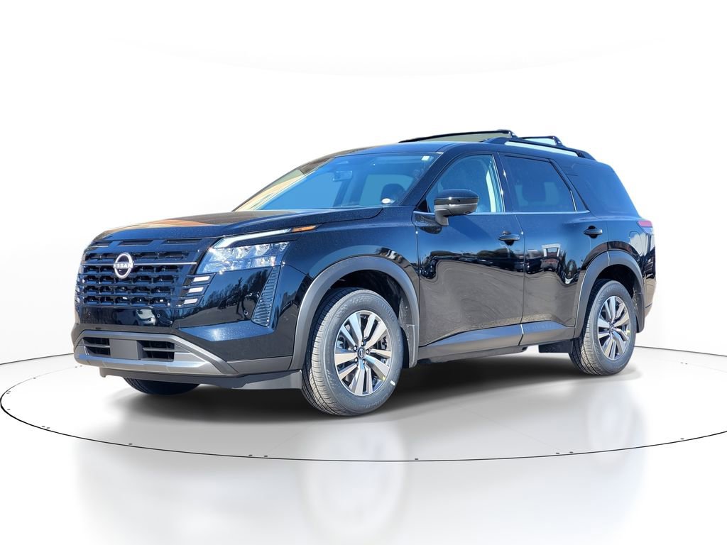 New 2026 Nissan Pathfinder SL image 2