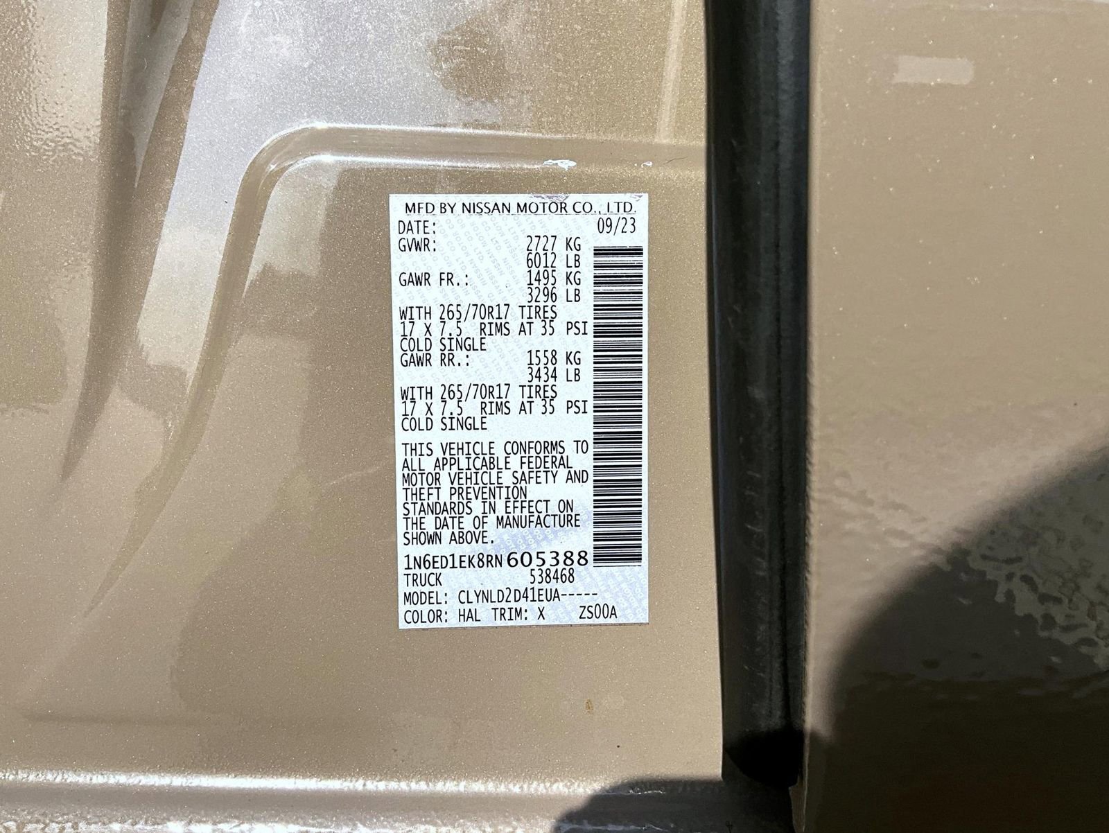 Used 2024 Nissan Frontier PRO-4X w/ Off-Road Protection Package image 25