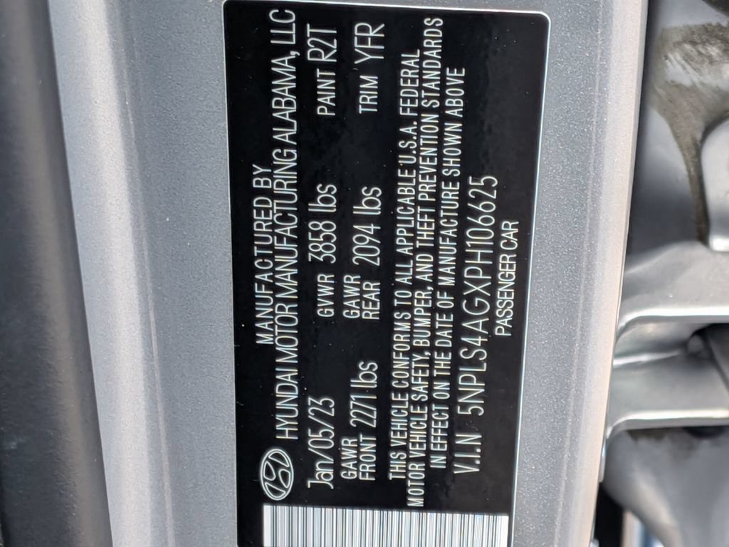 Certified 2023 Hyundai Elantra SEL w/ Convenience Package FWD image 30
