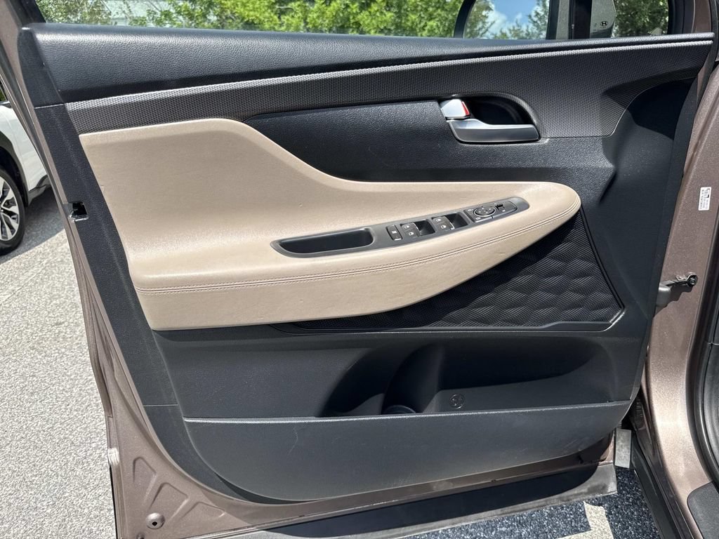 Used 2020 Hyundai Santa Fe SE w/ Cargo Package FWD image 21