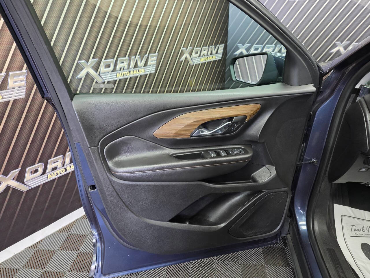 Used 2018 GMC Terrain SLE w/ Driver Convenience Package image 17