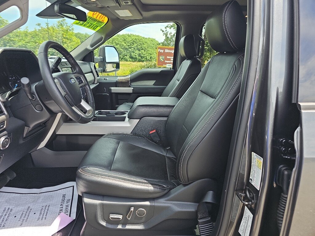 Used 2019 Ford F350 Lariat w/ Lariat Ultimate Package AWD/4WD image 24