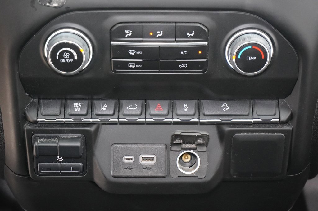 Used 2024 Chevrolet Silverado 2500 W/T image 16