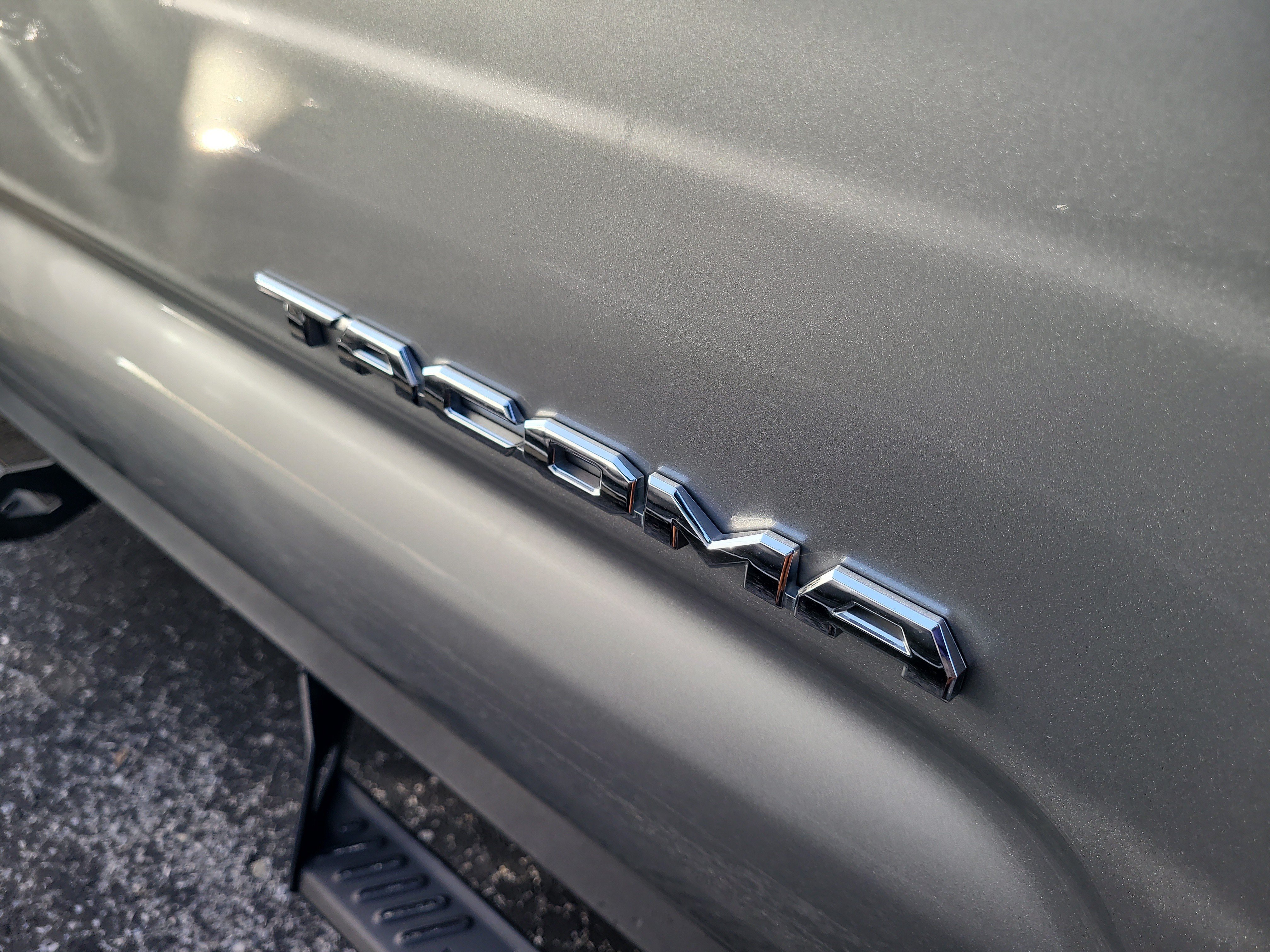 Certified 2023 Toyota Tacoma Limited AWD/4WD image 10