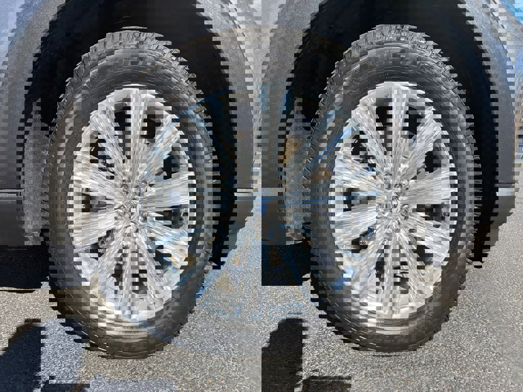 Used 2021 Ford Explorer Limited w/ Hybrid Equipment Group 310A image 6