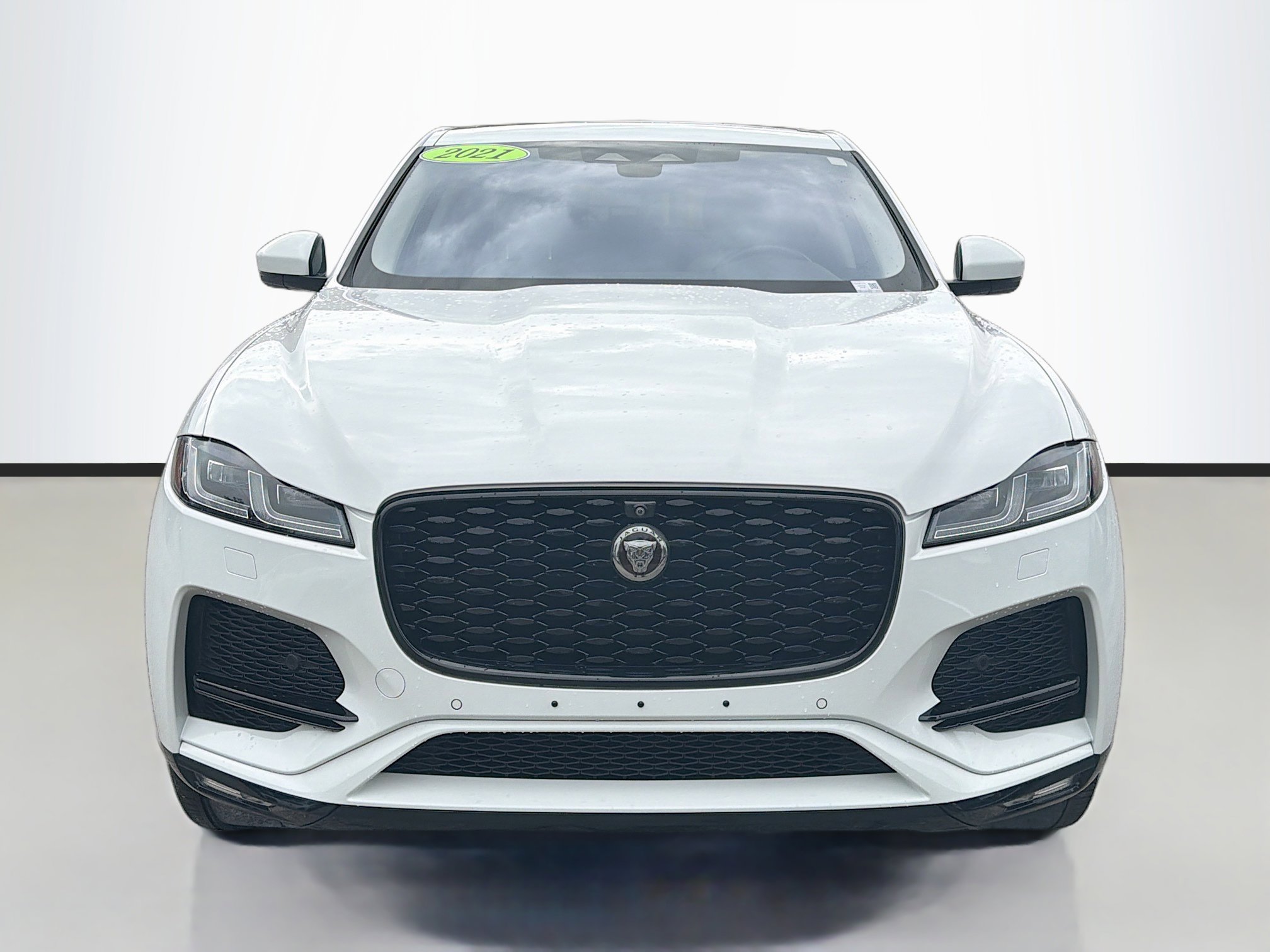 Used 2021 Jaguar F-PACE S image 8