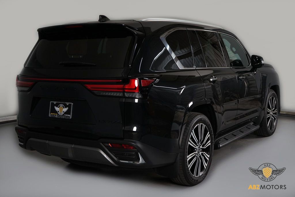 Used 2026 Lexus LX 700h Luxury w/ Accessory Package (Z1) image 6