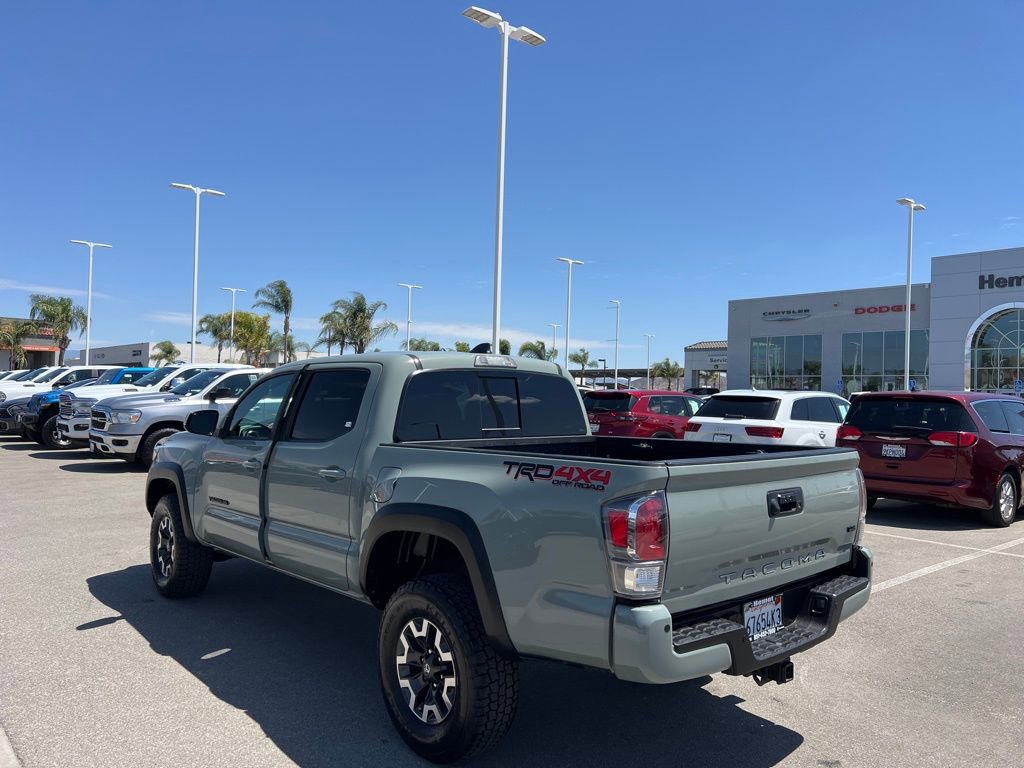 Used 2022 Toyota Tacoma TRD Off-Road w/ Technology Package AWD/4WD image 6