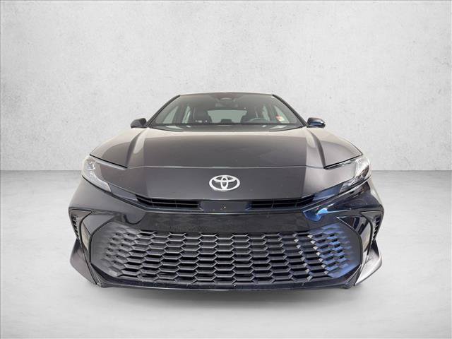 Used 2025 Toyota Camry SE FWD image 8