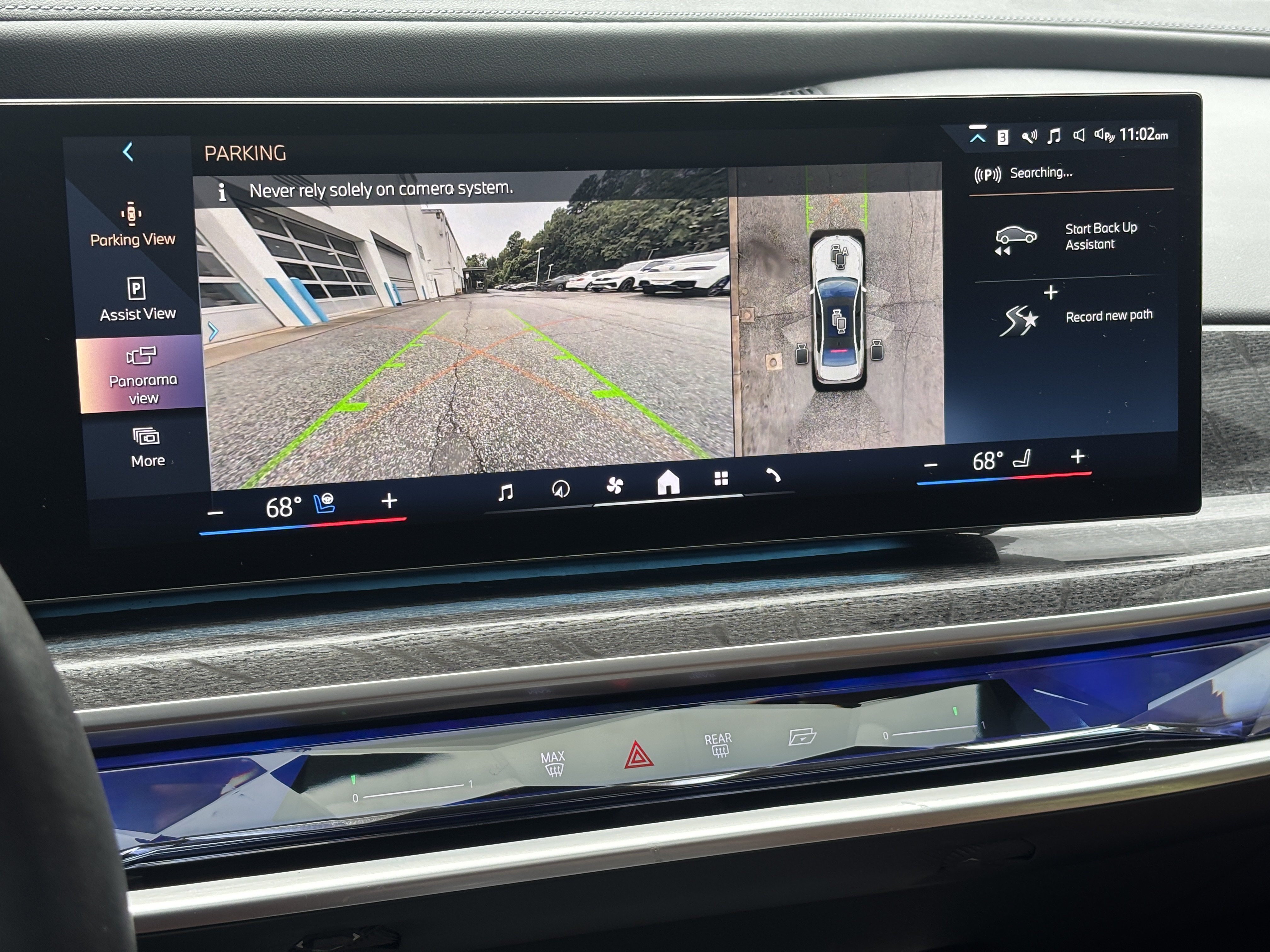 Certified 2024 BMW i7 eDrive50 w/ M Sport Package RWD image 15