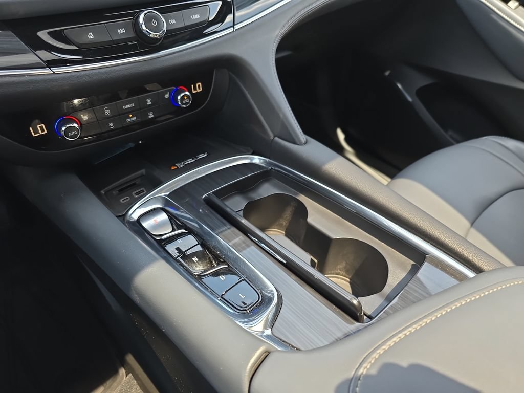 Certified 2023 Buick Enclave Essence w/ Experience Buick Package AWD/4WD image 23