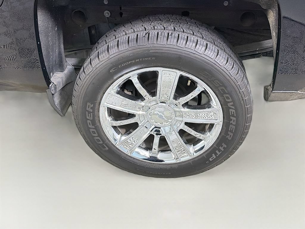 Used 2017 Chevrolet Silverado 1500 High Country RWD image 33