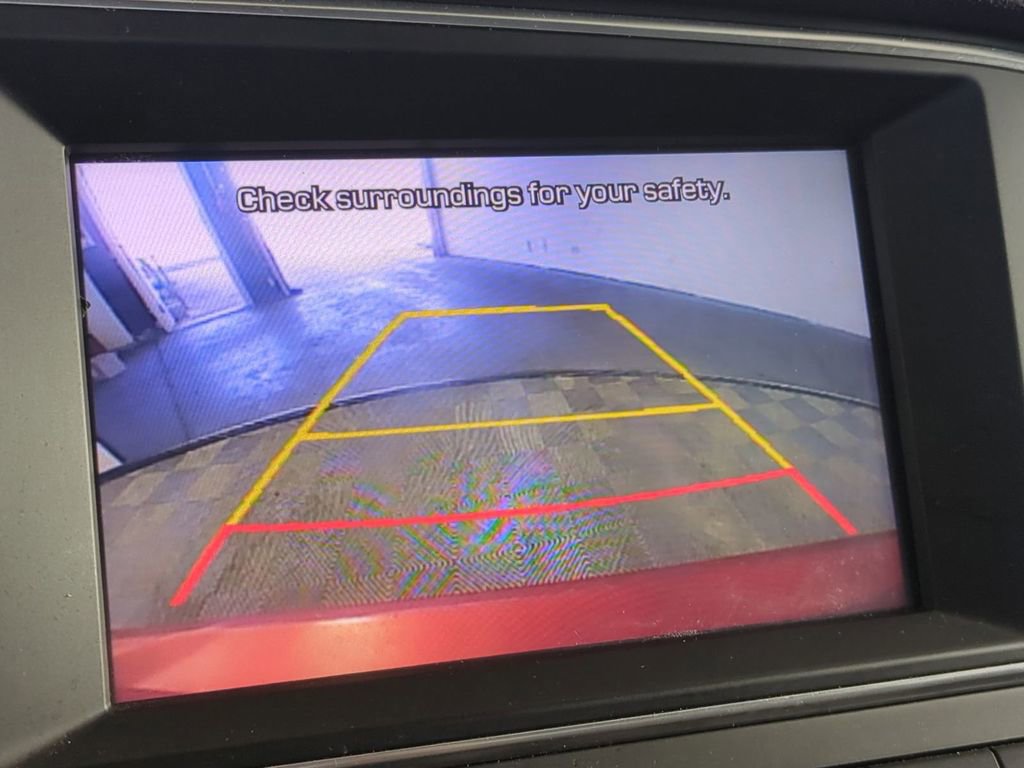 Used 2017 Hyundai Elantra SE image 21