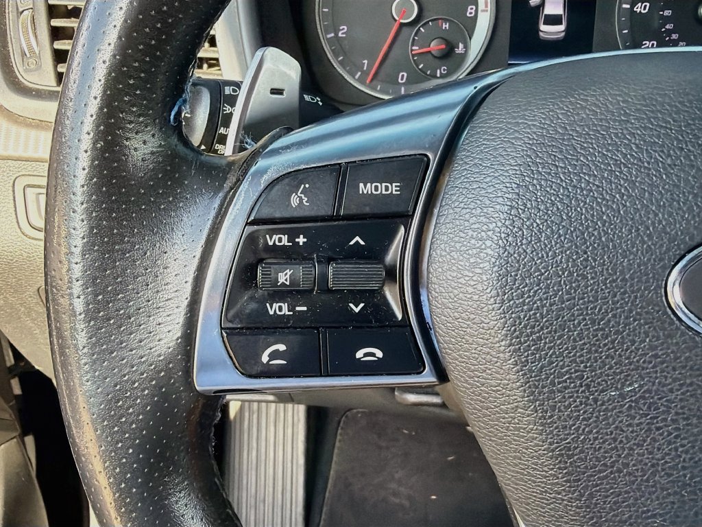 Used 2018 Hyundai Sonata Limited FWD image 14