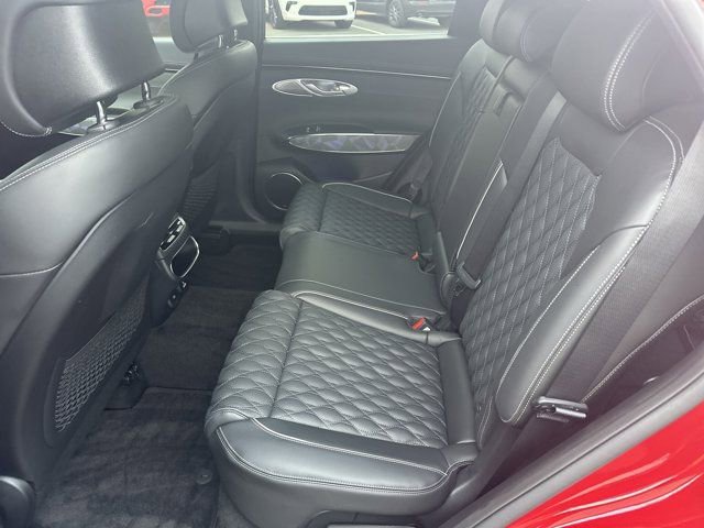 Used 2025 Genesis GV70 3.5T Sport w/ Sport Advanced Package image 23