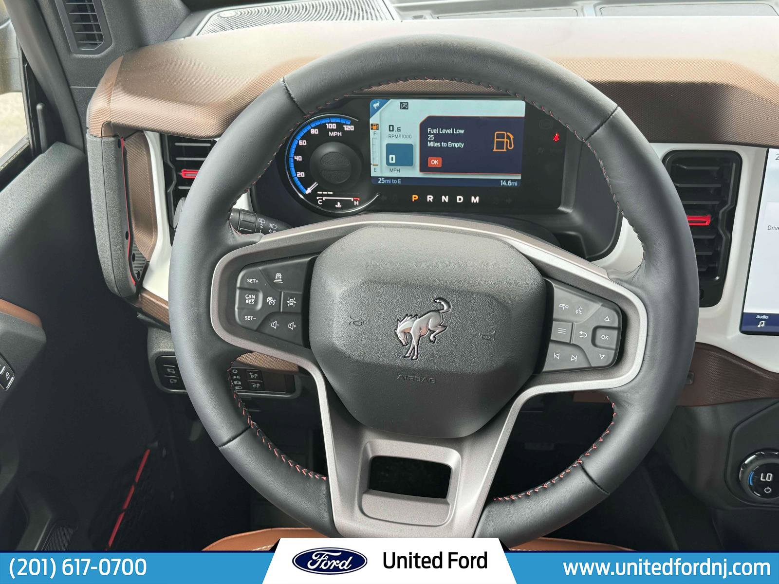 Used 2024 Ford Bronco Heritage Edition image 32