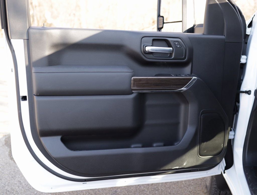New 2026 Chevrolet Silverado 3500 LT image 22
