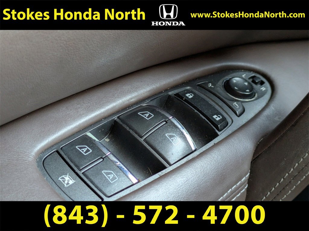 Used 2016 INFINITI QX80 Limited image 29