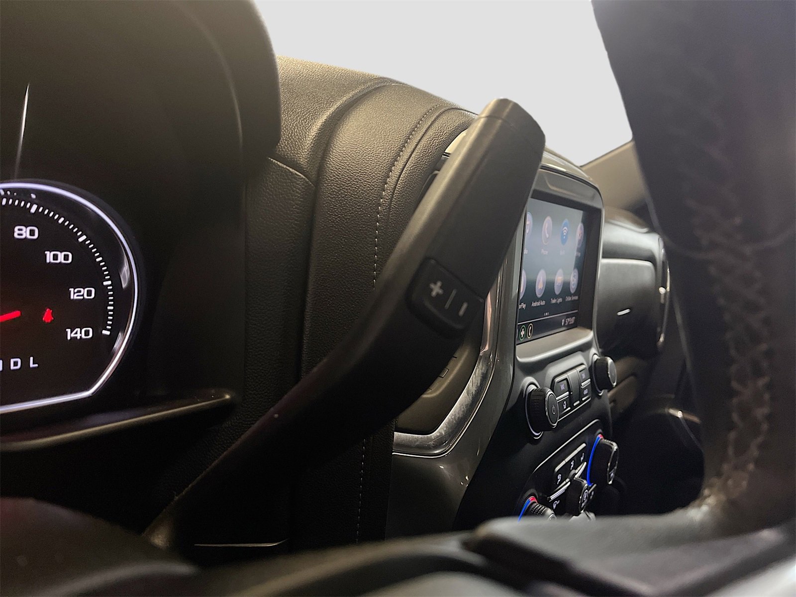 Used 2022 Chevrolet Silverado 1500 RST image 16