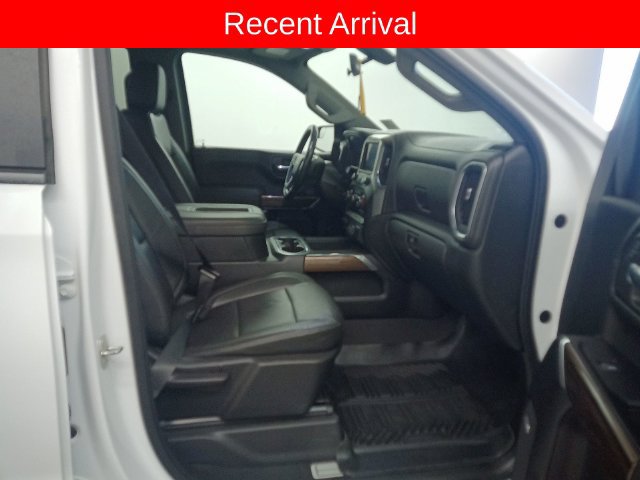 Used 2019 Chevrolet Silverado 1500 RST w/ True North Edition AWD/4WD image 8