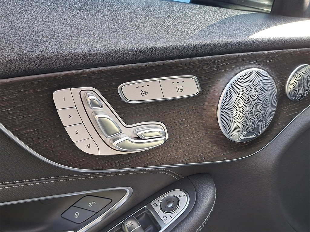 Used 2020 Mercedes-Benz C 300 Cabriolet image 19
