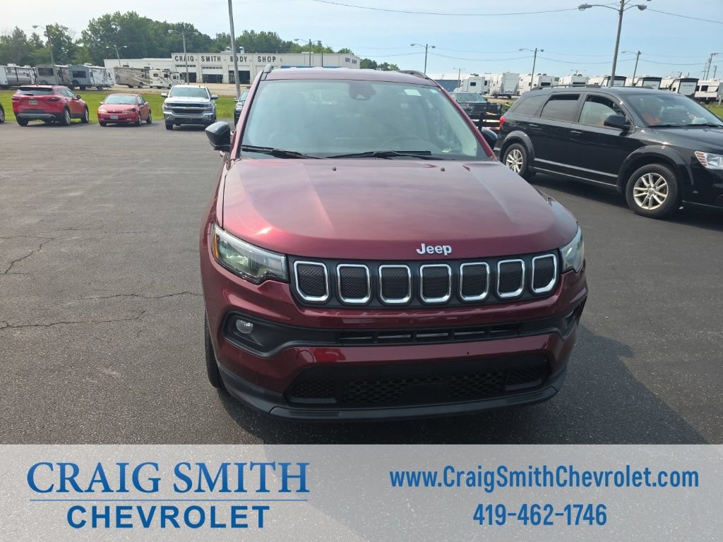 Used 2022 Jeep Compass Latitude AWD/4WD image 9